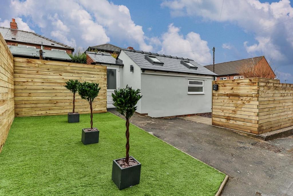 Luxury Spacious Pad With Games Room Sheffield Luaran gambar